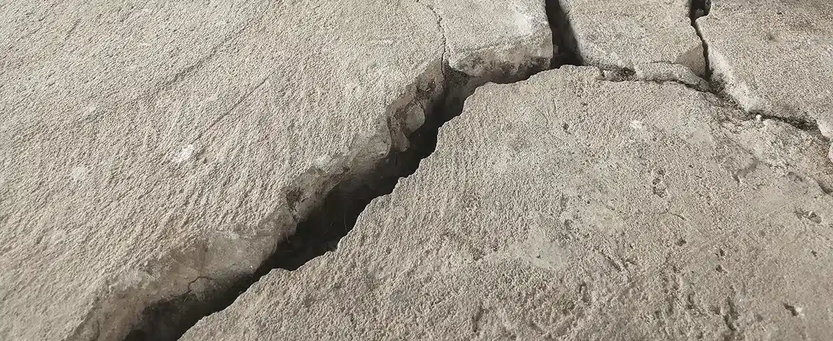 Helpful Ways on How To Seal, Fill & Fix Cracks in Garage Floor