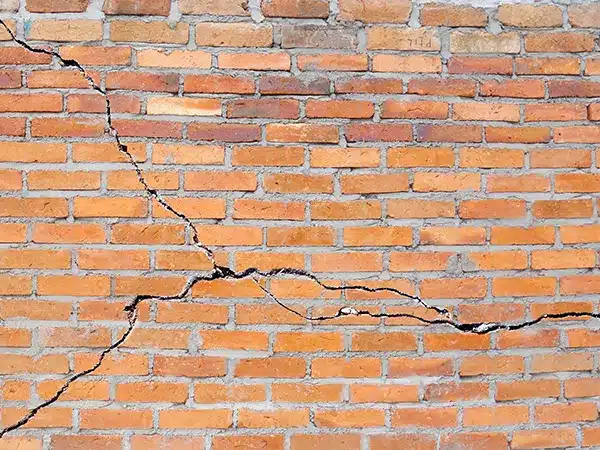 Vertical Crack and Horizontal Crack in Brick